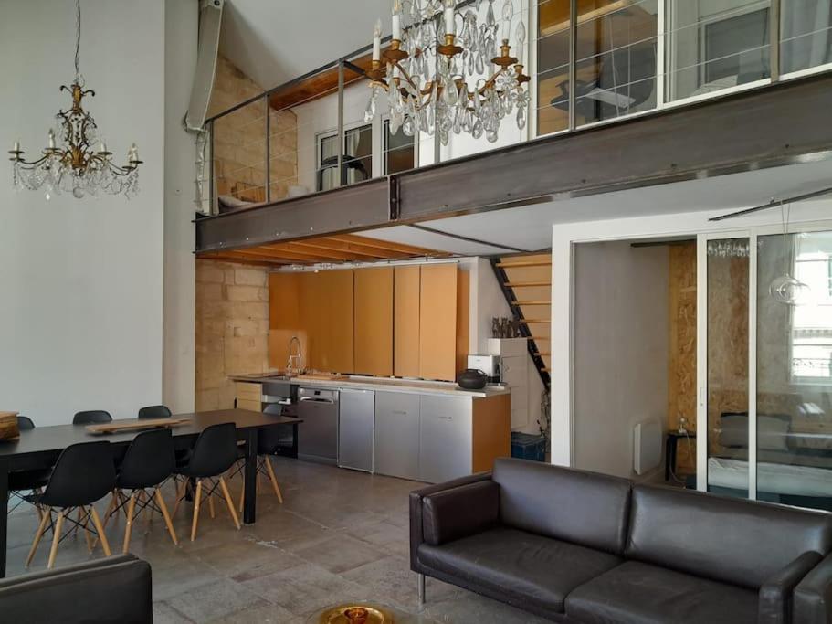 Loft Coeur Historique Montpellier Apartment Exterior photo